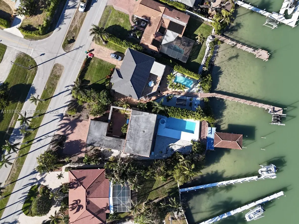 11 Capri Blvd, Naples, FL 34113 - #1