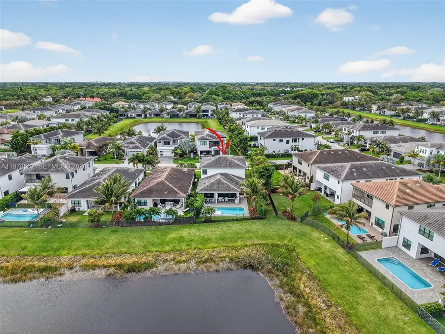 8629 Tower Bridge Ct, Boca Raton, FL 33496 - #2