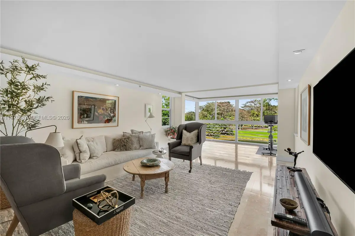 4015 W Palm Aire Dr #307, Pompano Beach, FL 33069 - #1