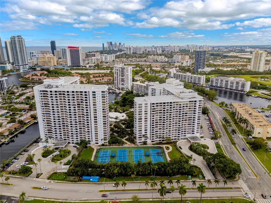 600 Three Islands Blvd #612, Hallandale Beach, FL 33009 - #3