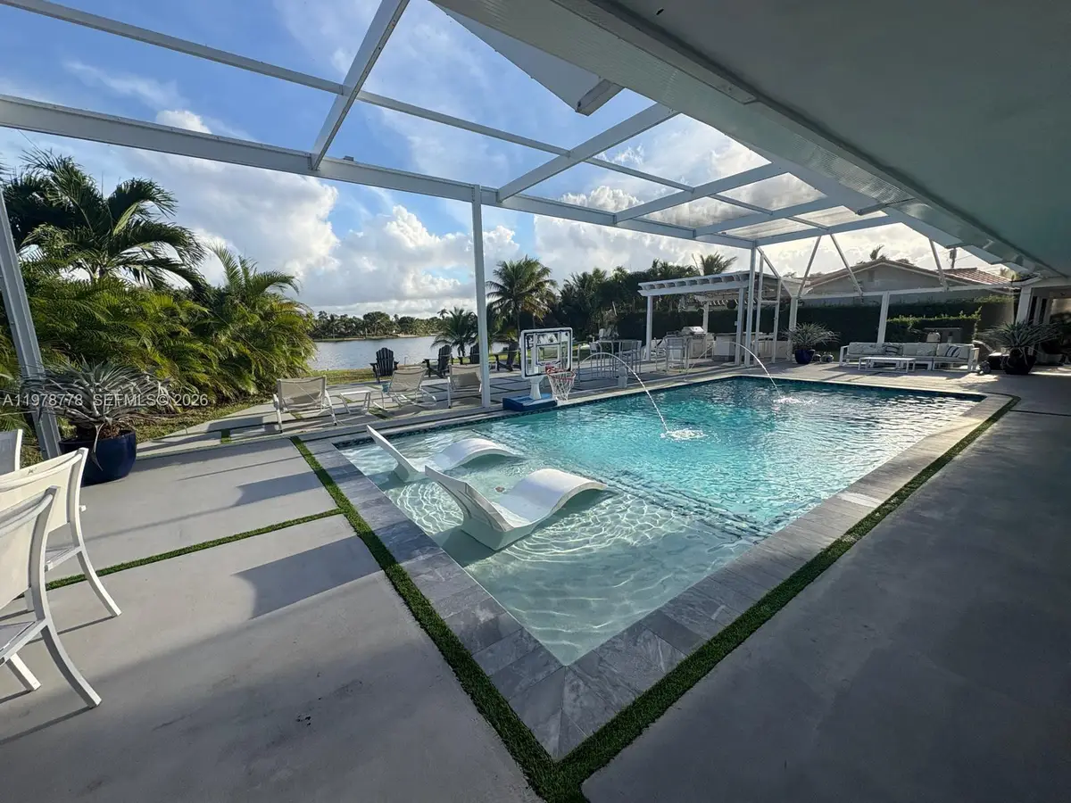 6890 Winged Foot Dr, Hialeah, FL 33015 - #1