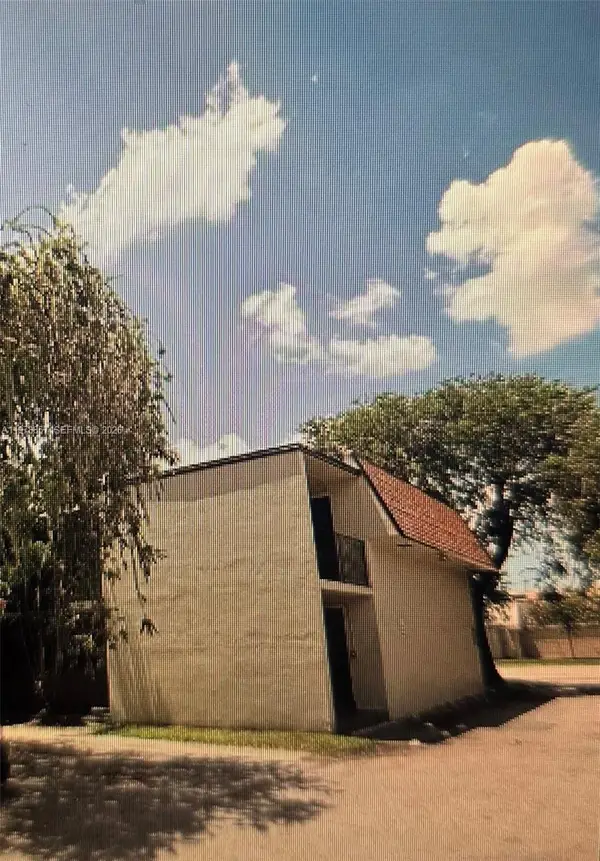 3901 SW 112th Ave #38, Miami, FL 33165