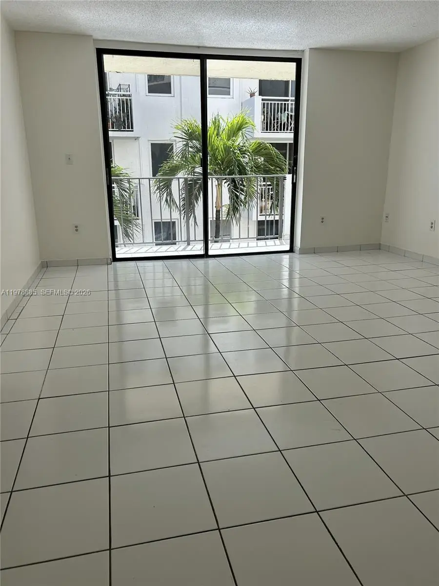 1673 Bay Rd #306, Miami Beach, FL 33139 - #2