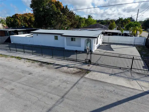 10090 W Fern St, Miami, FL 33157