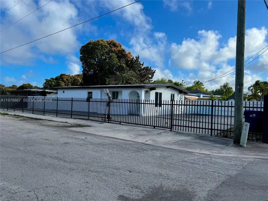 10090 W Fern St, Miami, FL 33157 - #2