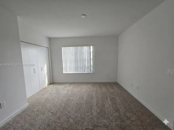 3566 NW 13th St, Lauderhill, FL 33311