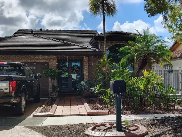 14330 SW 50th St, Miami, FL 33175