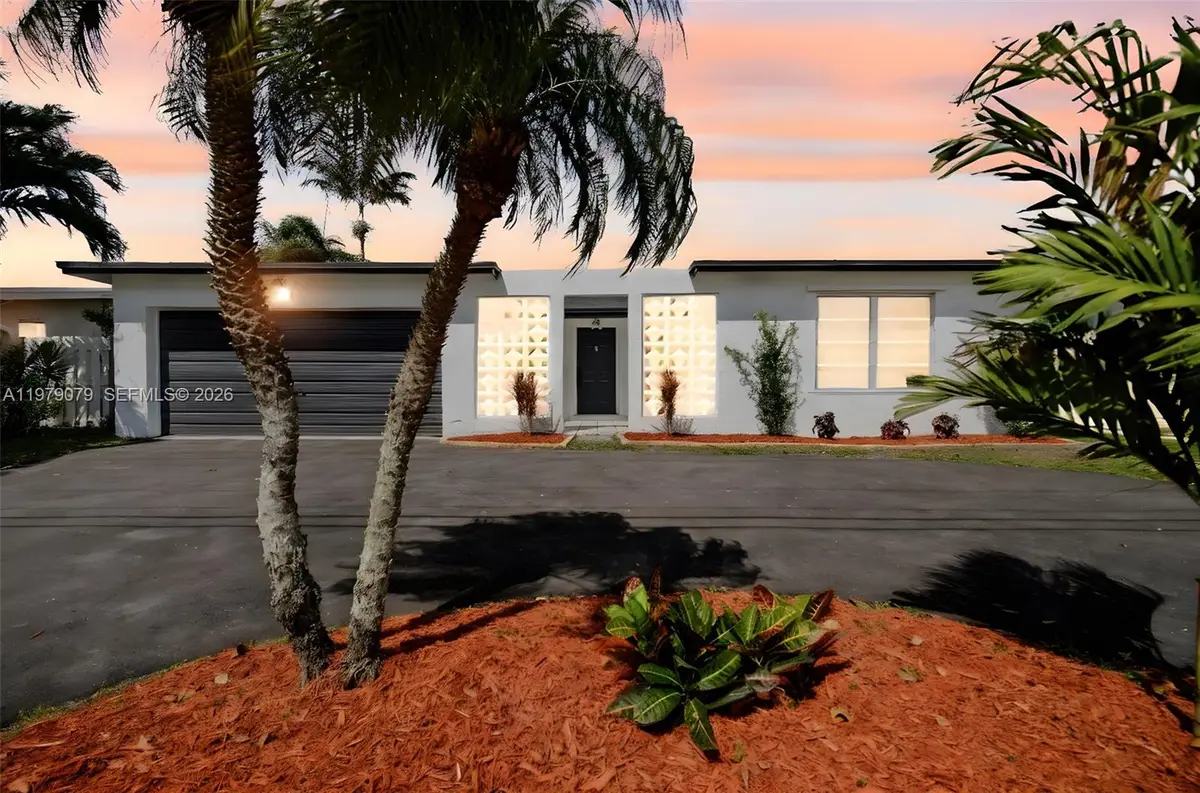 9241 Sunset Strip, Sunrise, FL 33322 - #1