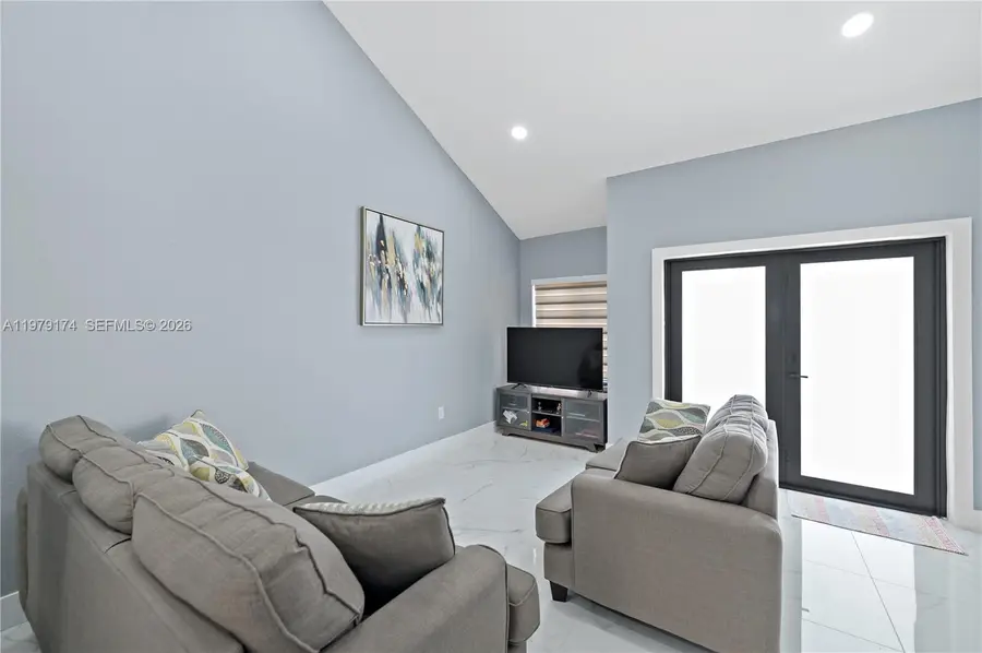 9046 NW 121st Ter #90, Hialeah Gardens, FL 33018 - #3