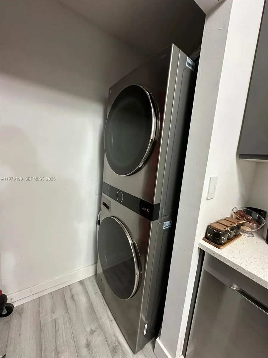 931 NE 199th St #102-22, Miami, FL 33179 - #2