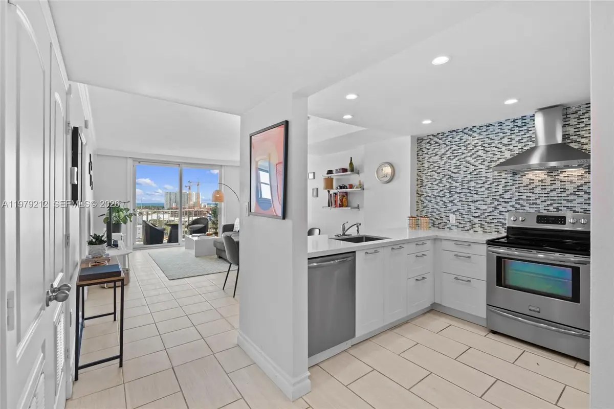 6900 Bay Dr #10H, Miami Beach, FL 33141 - #1