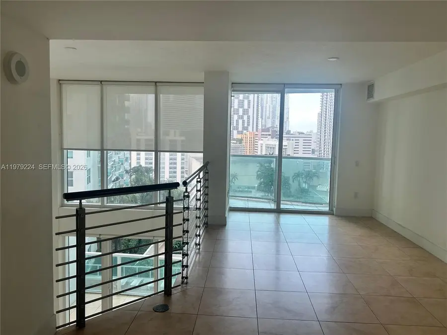 41 SE 5th St #907, Miami, FL 33131 - #2