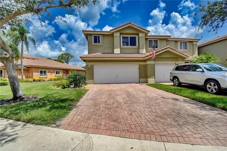 12625 NW 56th St, Coral Springs, FL 33076 - #2