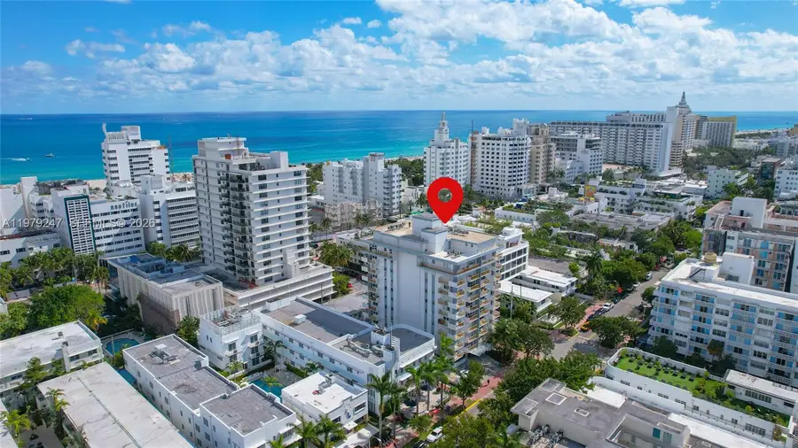 245 18th St #902, Miami Beach, FL 33139 - #3