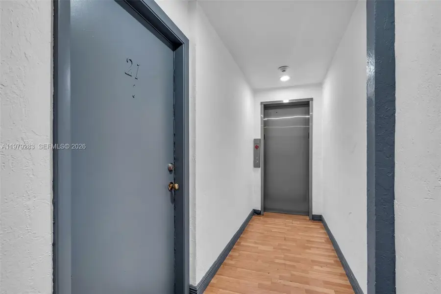 2615 Collins Ave #21, Miami Beach, FL 33140 - #3