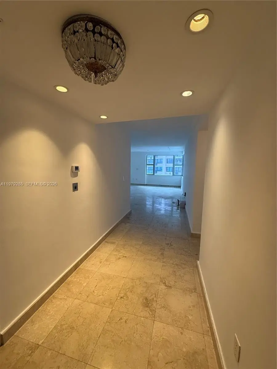 5255 Collins Ave #7B, Miami Beach, FL 33140 - #3