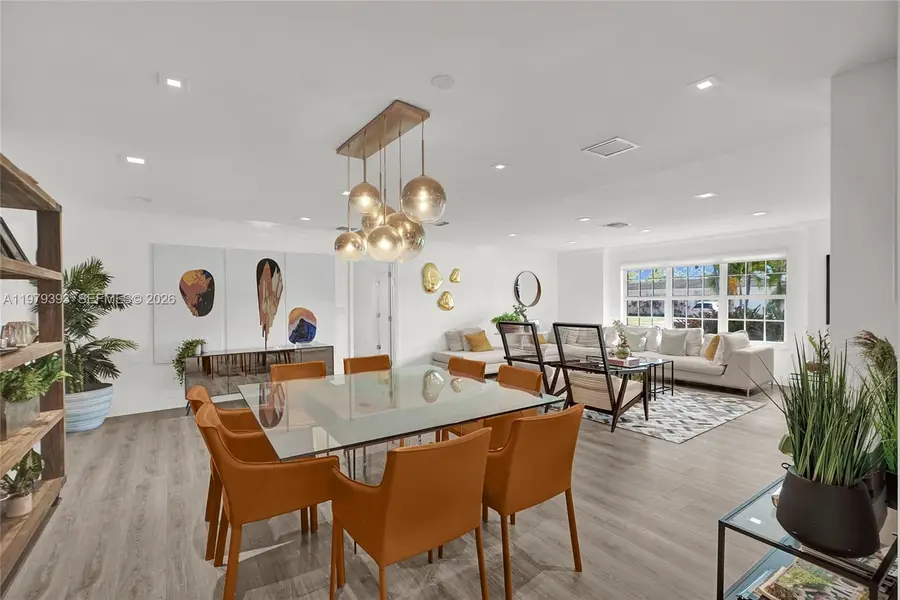 2301 NE 196th St, Miami, FL 33180 - #3