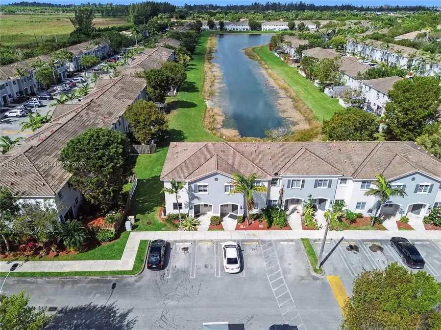 3070 SE 17th Ave, Homestead, FL 33035 - #2