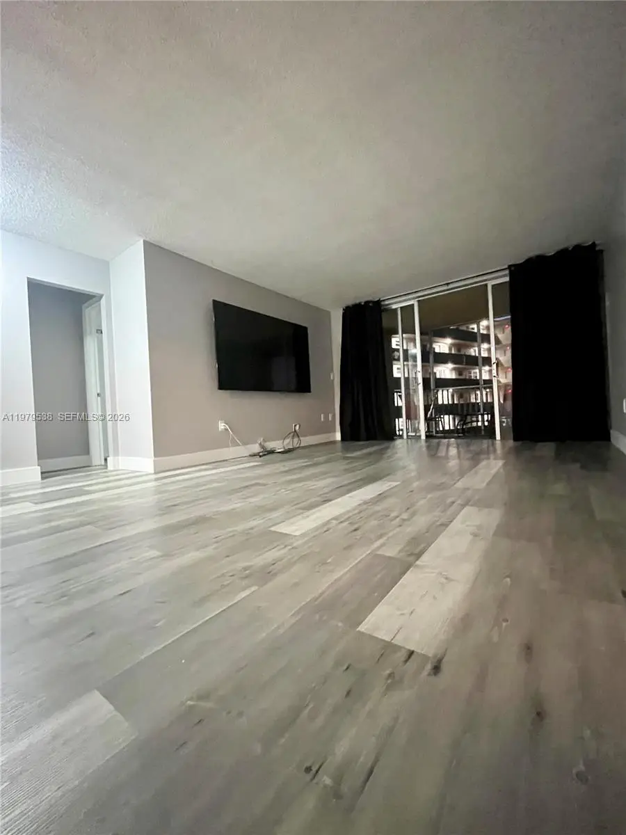 1750 NE 191st St #522-3, Miami, FL 33179 - #3