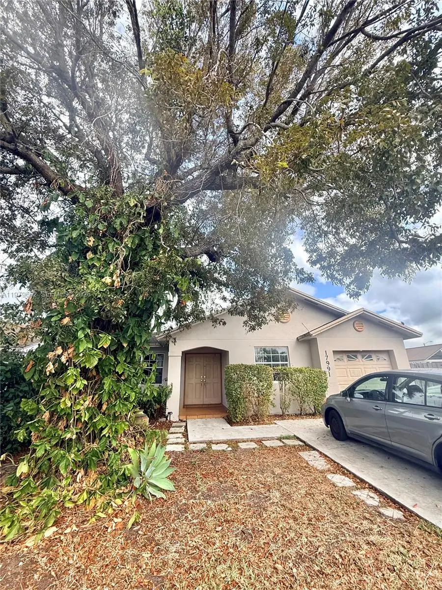 17991 SW 136th Ave, Miami, FL 33177 - #1