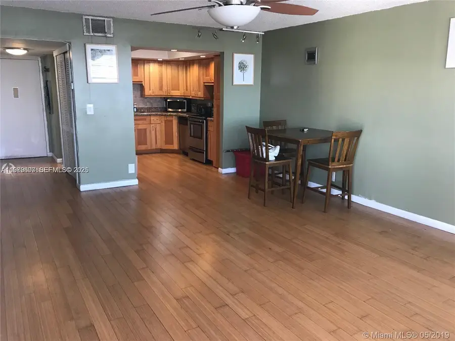 2025 NE 164th St #1015, North Miami Beach, FL 33162 - #2