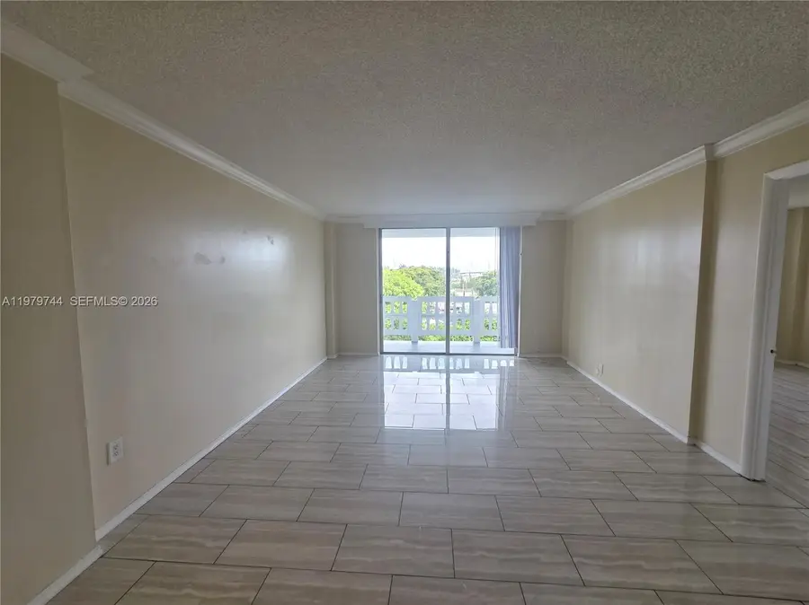 15600 NW 7th Ave #511, Miami, FL 33169 - #2