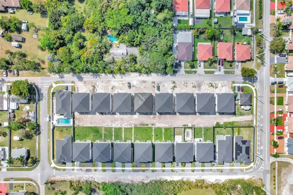 22555 SW 125th Ave #13A, Miami, FL 33170