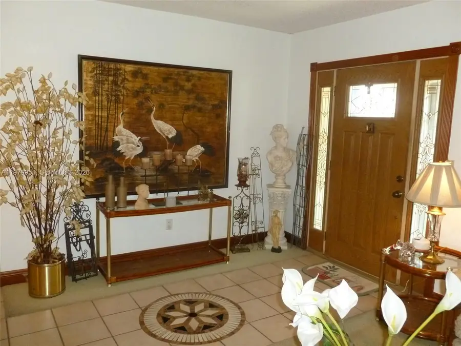 3261 NW 14th St, Miami, FL 33125 - #2