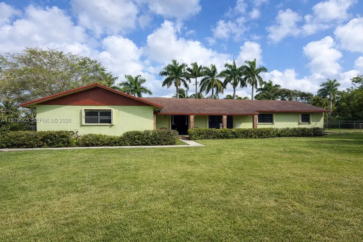 16981 SW 276th St, Homestead, FL 33031 - #1