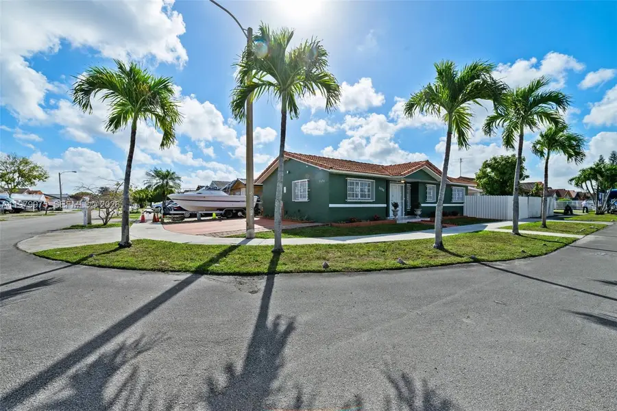 2496 W 70th Pl, Hialeah, FL 33016 - #2