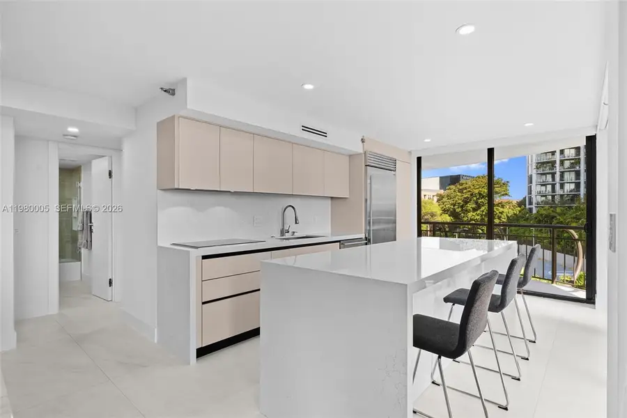 2843 S Bayshore Dr #5F, Miami, FL 33133 - #3