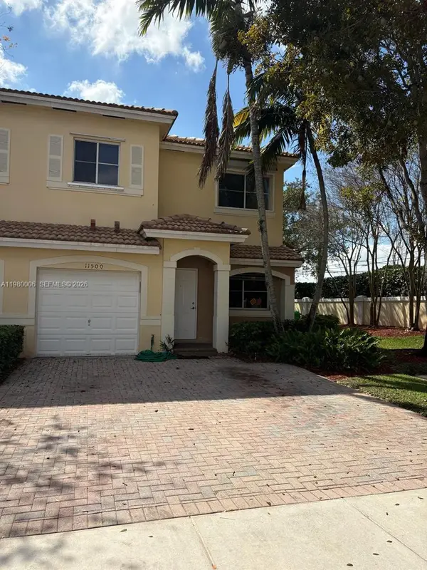 11500 NW 33rd St, Sunrise, FL 33323