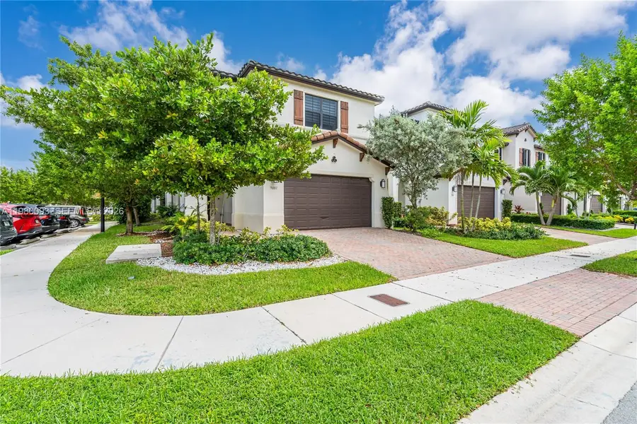 9881 W 34th Ave, Hialeah, FL 33018 - #2