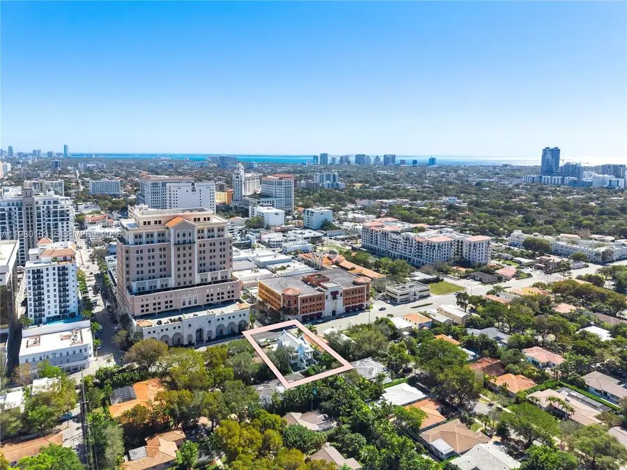 2710 S Le Jeune Rd, Coral Gables, FL 33134 - #3