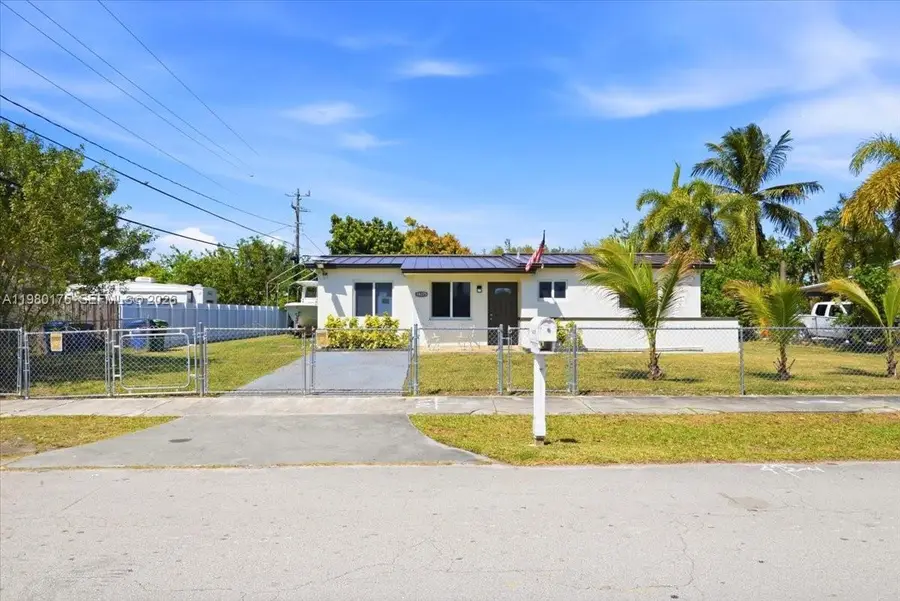 14375 SW 285th St, Homestead, FL 33033 - #2