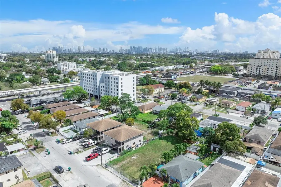 Address Withheld By Seller, Miami, FL 33142 - #3