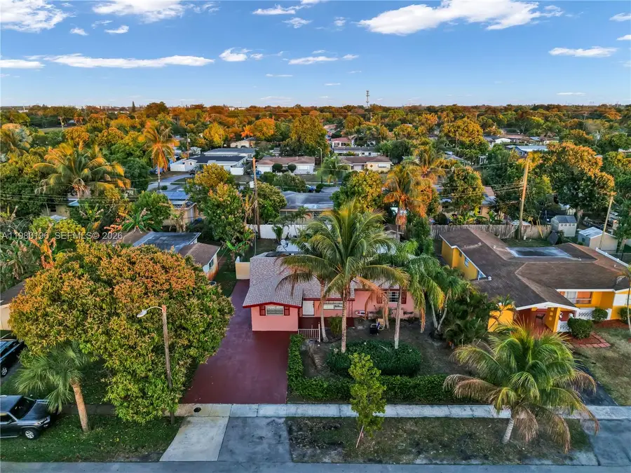 3570 NW 34th Way, Lauderdale Lakes, FL 33309 - #3