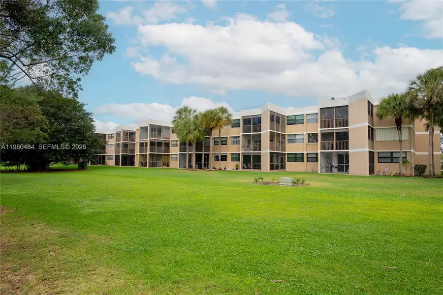16400 Golf Club Rd #305, Weston, FL 33326 - #3