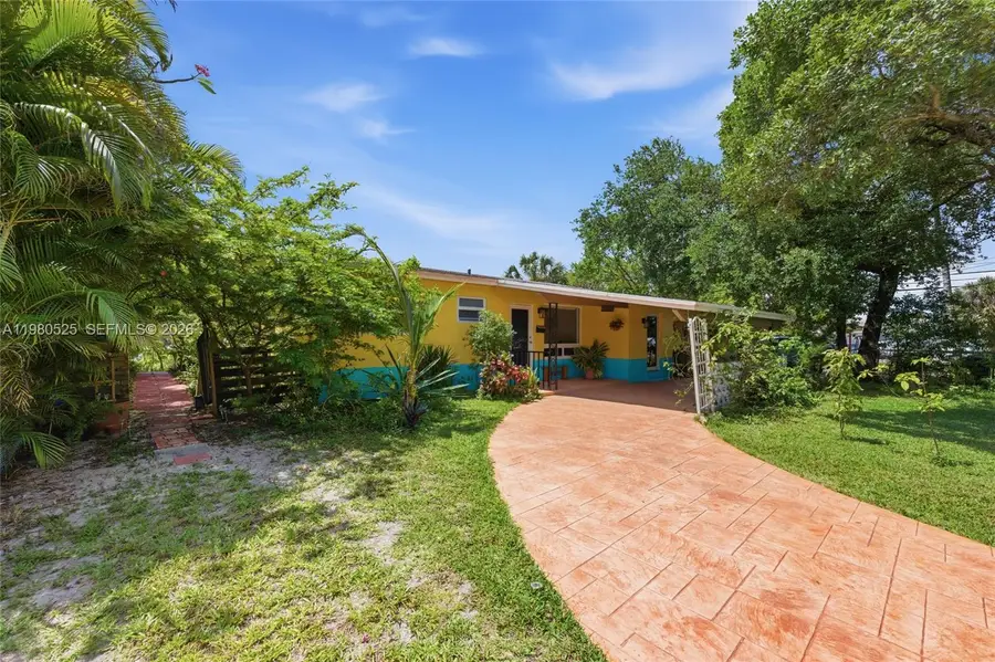 737 SW 2nd Ct, Hallandale Beach, FL 33009 - #3