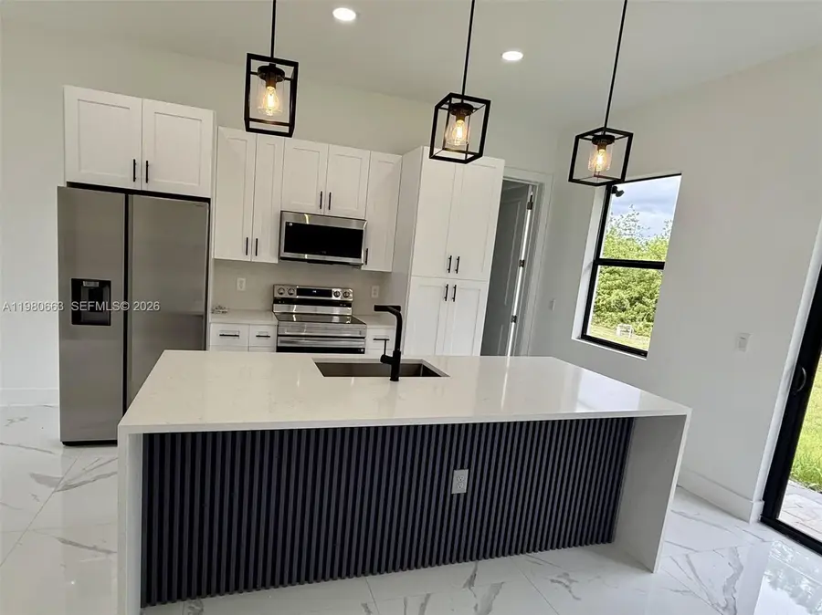 154 Pennfield St, Lehigh Acres, FL 33974 - #3