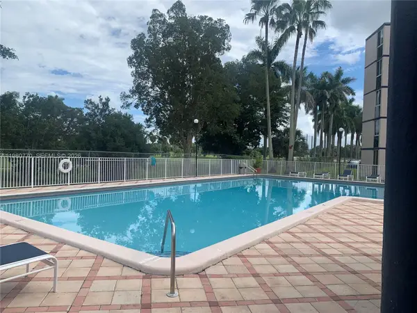 Address Withheld By Seller, Hialeah, FL 33015