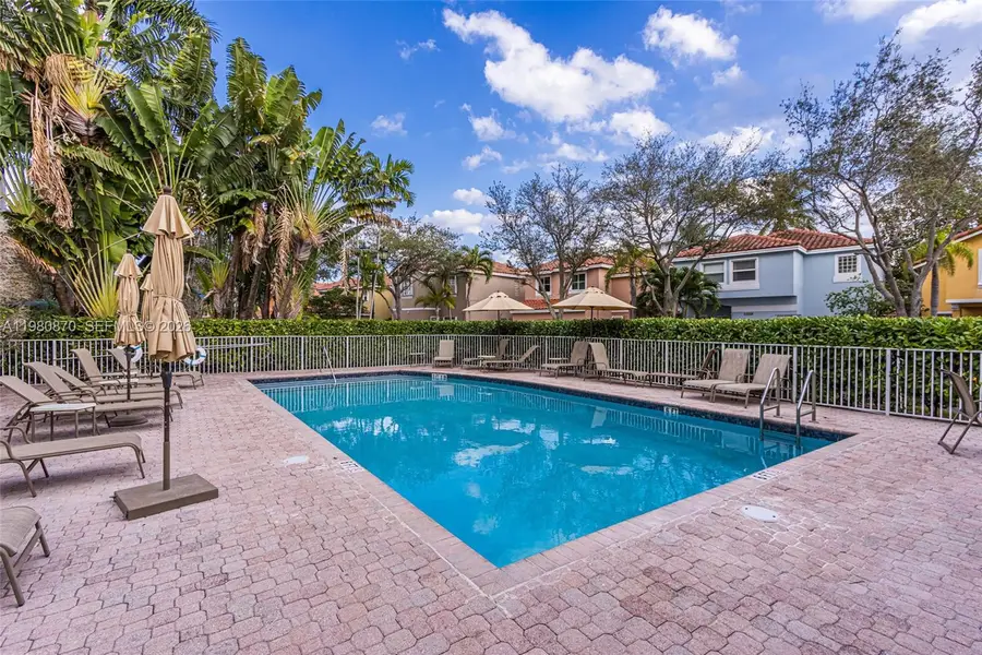 1550 N Trafalgar Cir, Hollywood, FL 33020 - #3