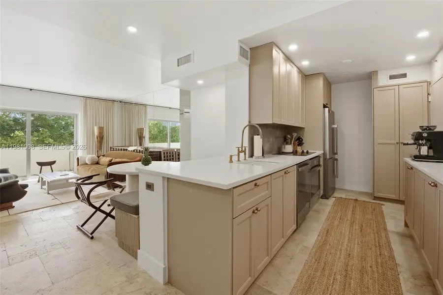 3 Island Ave #06K, Miami Beach, FL 33139 - #2