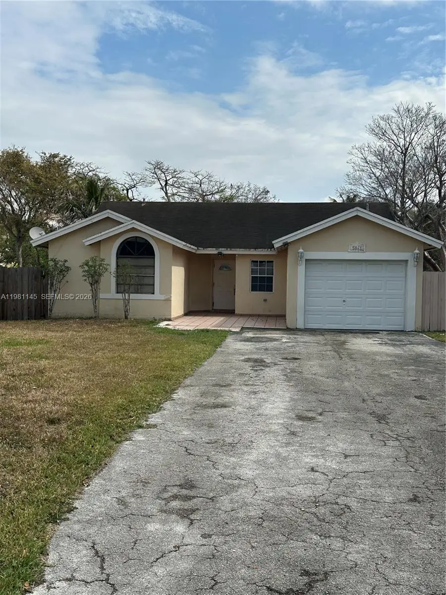 5861 SW 152nd Ct, Miami, FL 33193 - #1