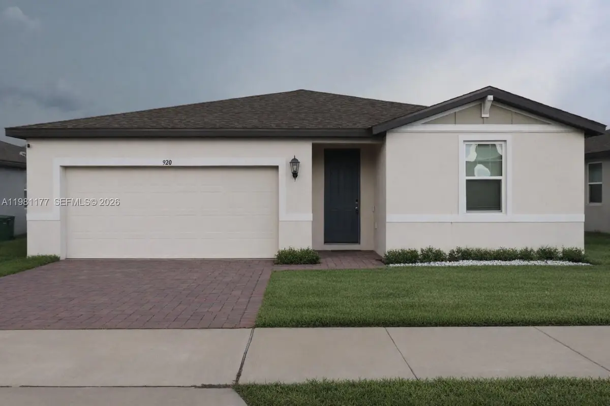 920 Cambridge Dr, Winter Haven, FL 33881 - #1