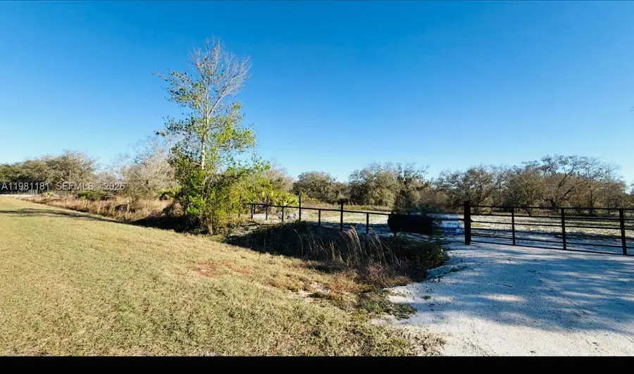 18626 NW 284 St, Okeechobee, FL 34972 - #2