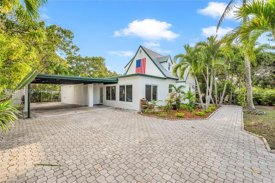 1960 NE 182nd St, North Miami Beach, FL 33162 - #3