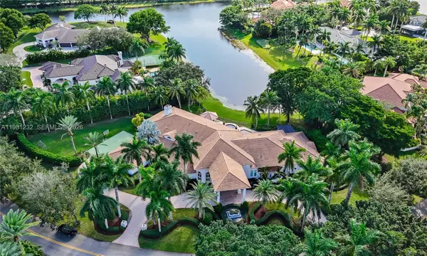3502 Derby Ln, Weston, FL 33331