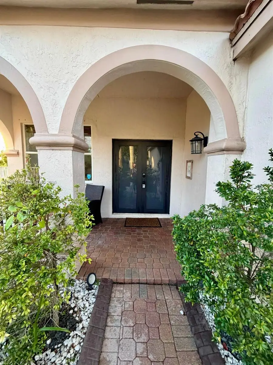 663 Live Oak Ln, Weston, FL 33327 - #3