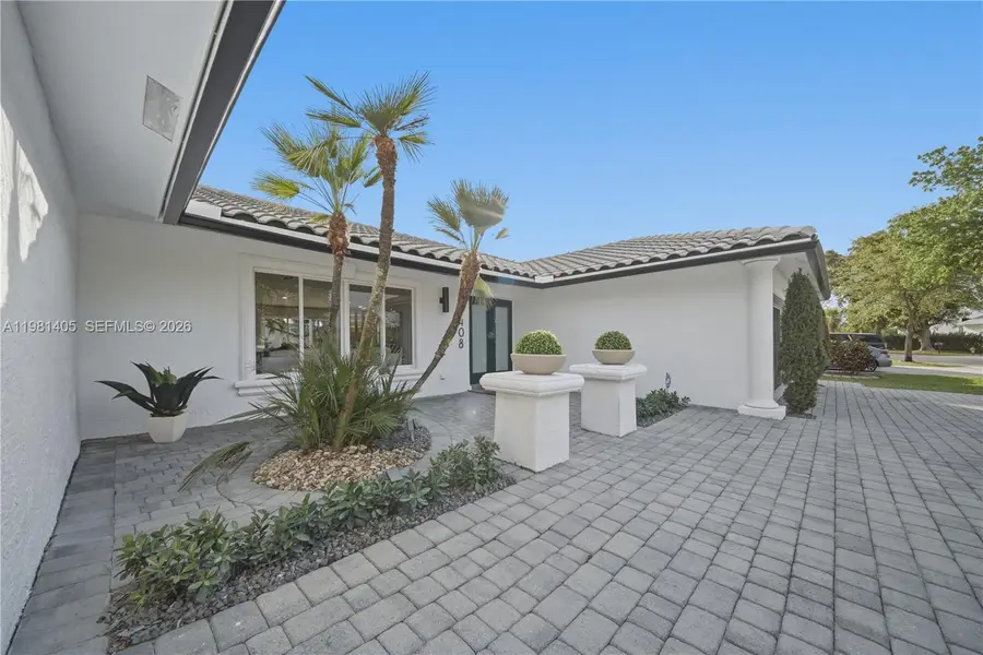 11408 NW 20th Dr, Coral Springs, FL 33071 - #2